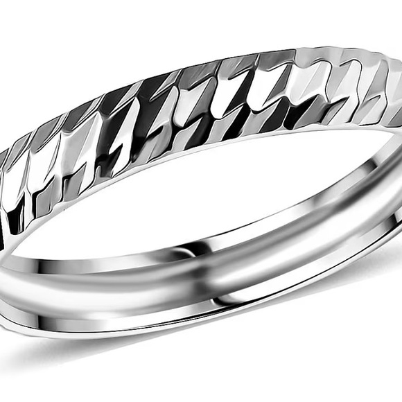👀 NWB Genuine 950 PLATINUM Band Ring. 1.85 Grams. A Forever Piece. Grab it Now! - Picture 4 of 7
